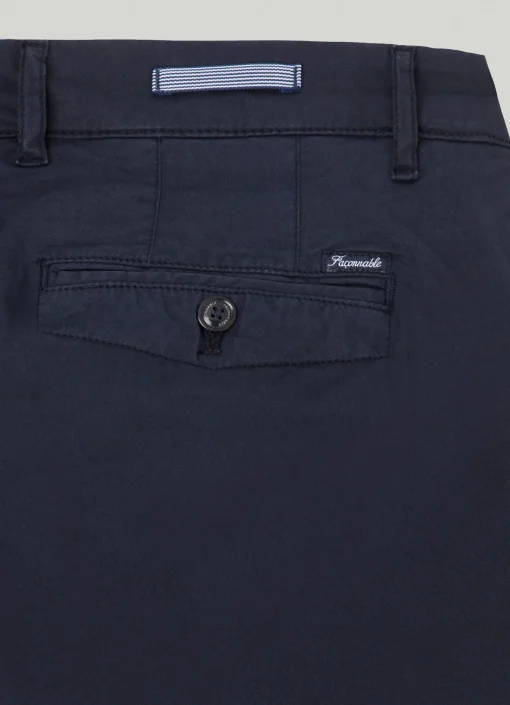 Chino En Serge De Coton